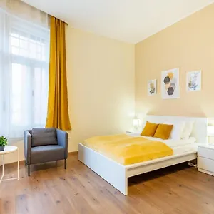 https://super-central-new-studio.inbudapesthotels.com